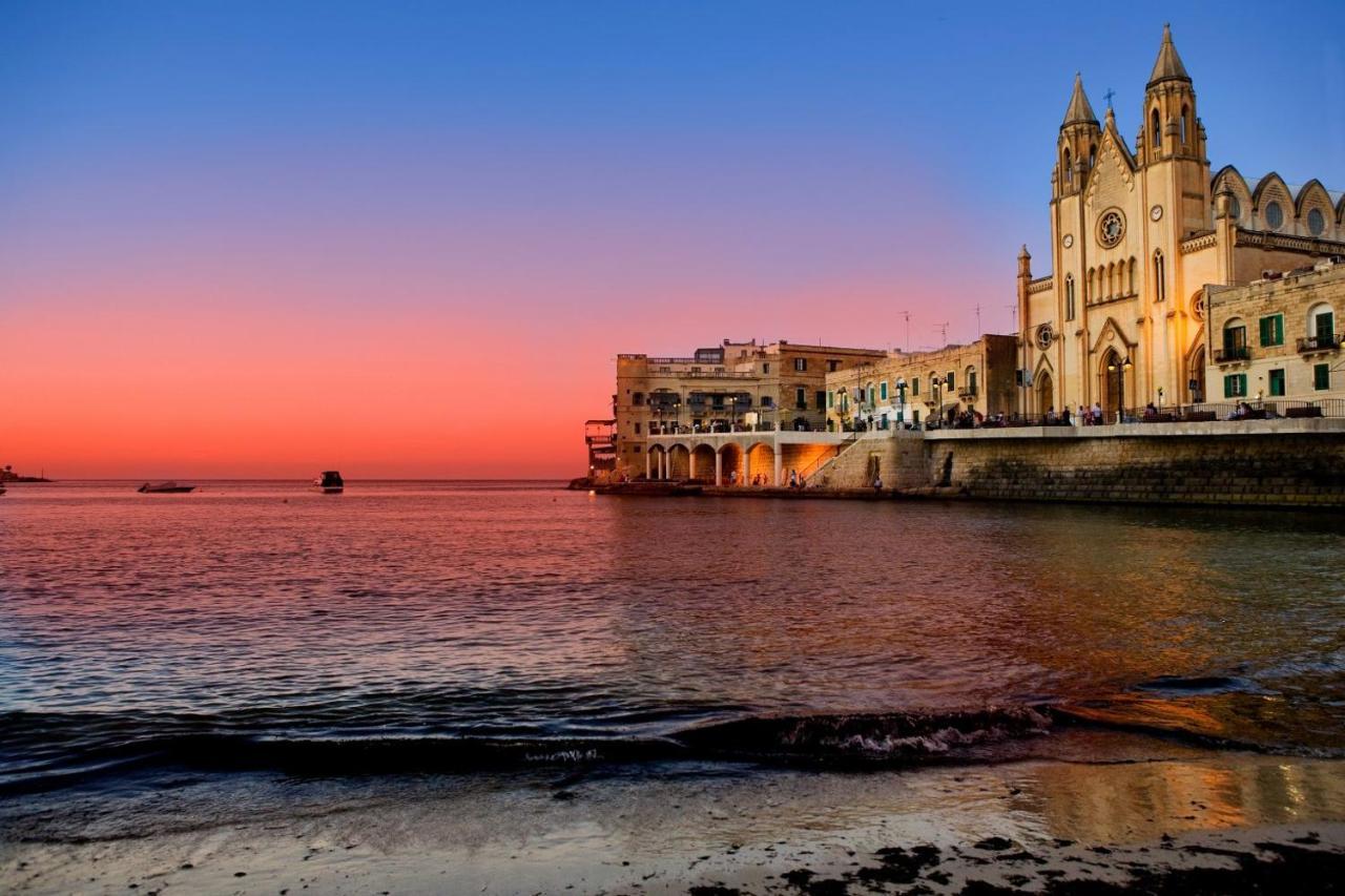 Traditional Maltese Townhouse, Roof Terrace And Views 센글리아 외부 사진