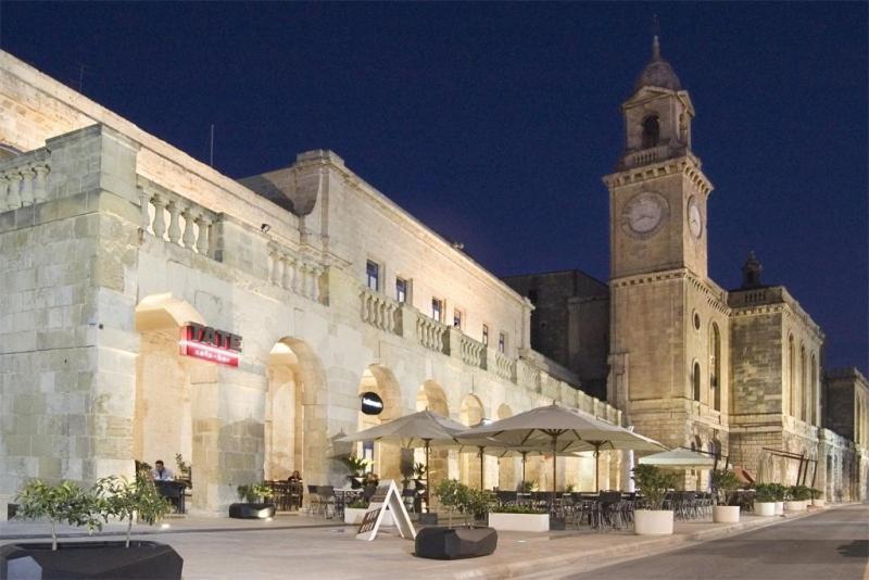 Traditional Maltese Townhouse, Roof Terrace And Views 센글리아 외부 사진