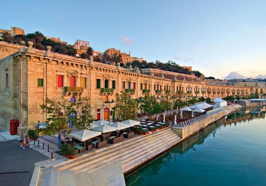 Traditional Maltese Townhouse, Roof Terrace And Views 센글리아 외부 사진