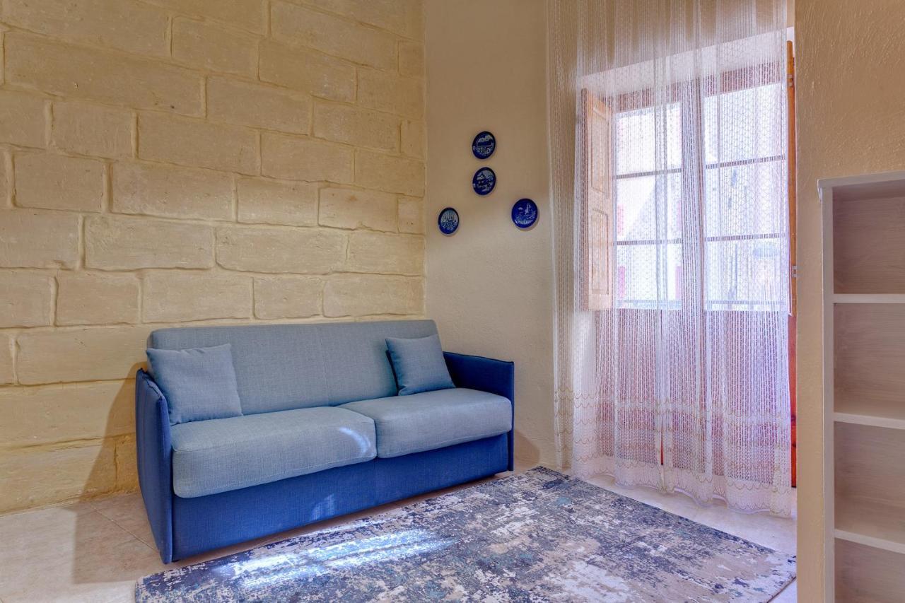 Traditional Maltese Townhouse, Roof Terrace And Views 센글리아 외부 사진